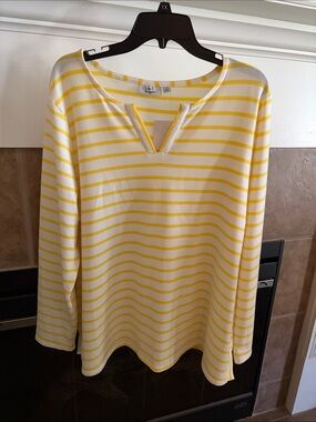KIM ROGERS White and Yellow Striped V-Notch Long Sleeve Top
